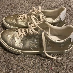 Veja Gold and White Sneakers Low-Top Casual